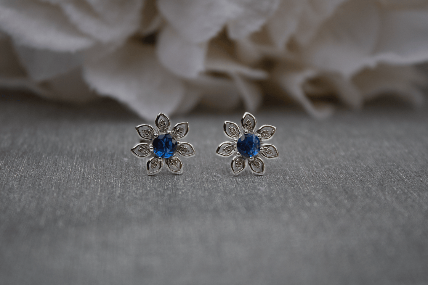 Turkeza | 925 Sterling SIlver Turkish Flower Earrings