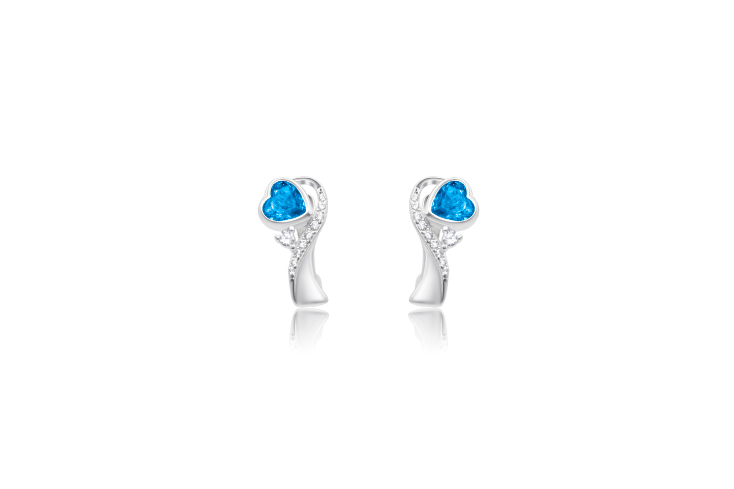 Turkeza | 925 Sterling Silver Twisted Heart CZ Earrings